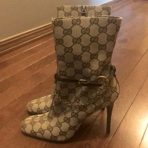 Gucci Logo Ankle Boots